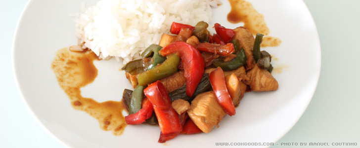 Galinha Salteada com Pimentos e Mel